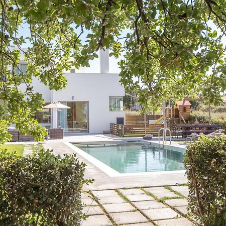 Lux Villa Mia With Heated Pool, 2Km To Beach & Childrens Area! Mikro Metochi Bagian luar foto