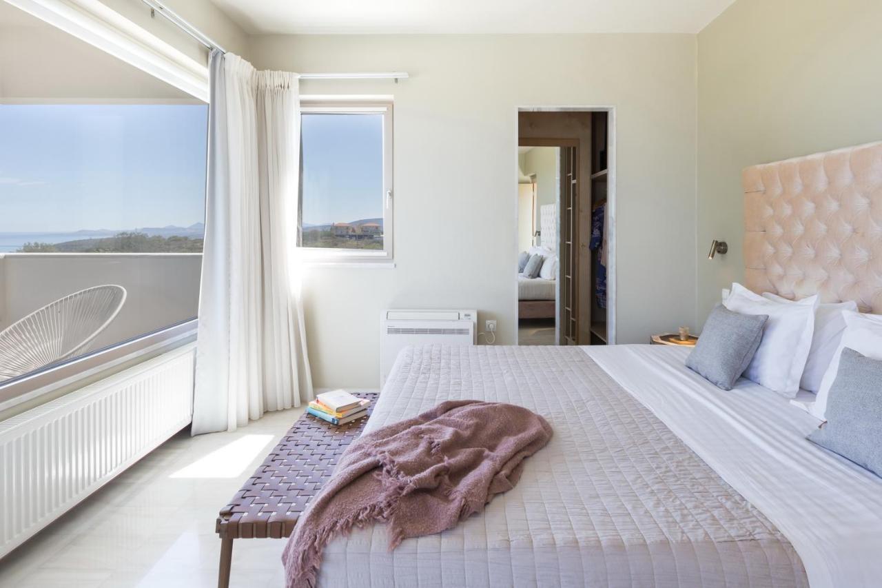 Lux Villa Mia With Heated Pool, 2Km To Beach & Childrens Area! Mikro Metochi Bagian luar foto