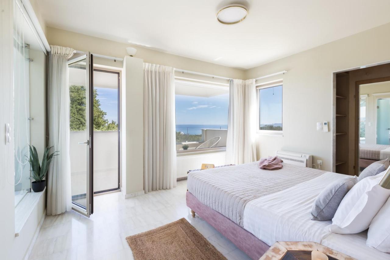Lux Villa Mia With Heated Pool, 2Km To Beach & Childrens Area! Mikro Metochi Bagian luar foto