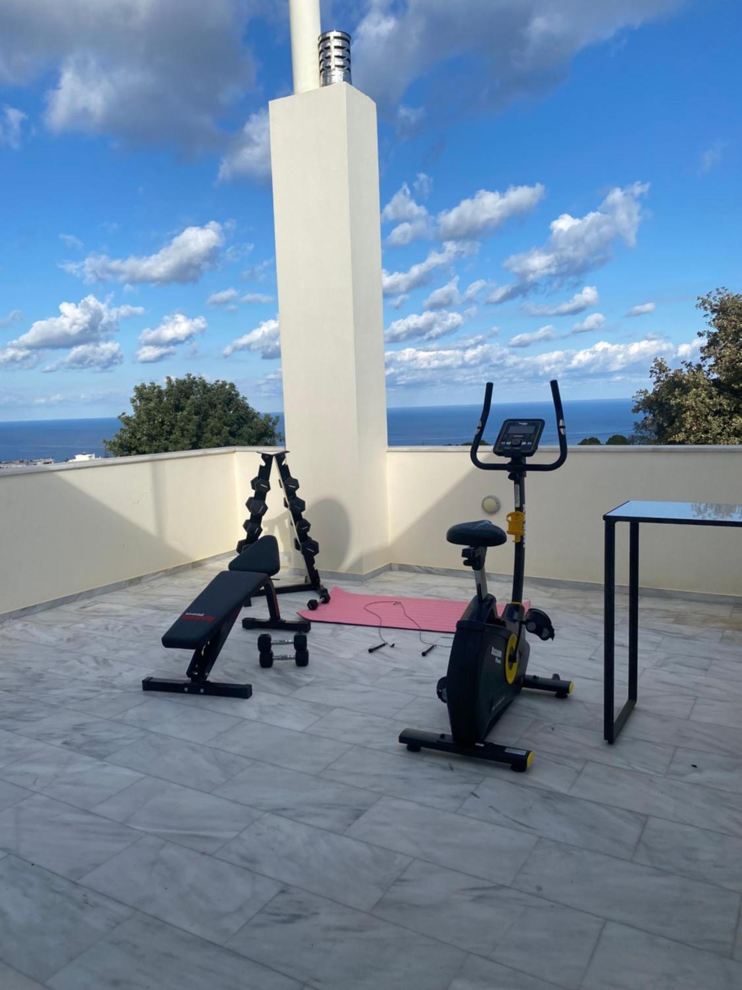 Lux Villa Mia With Heated Pool, 2Km To Beach & Childrens Area! Mikro Metochi Bagian luar foto